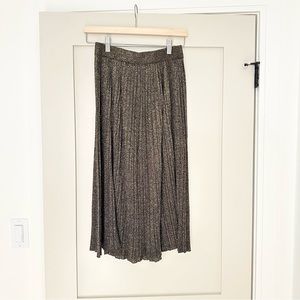 Club Monaco Metallic pleated Knit skirt